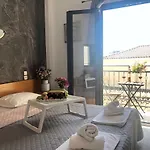 Central Konukevi İskados