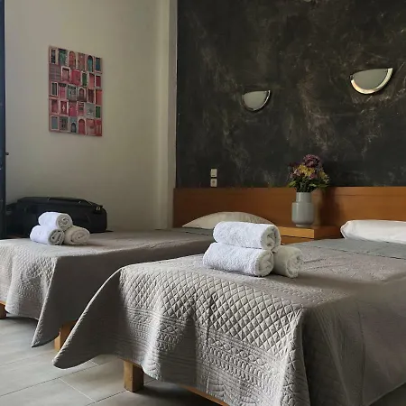 Central Guest House Skiathos