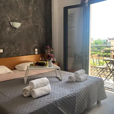 Central Guest House Skiathos *