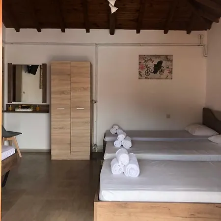 Gasthof Central Guest House Skiathos *