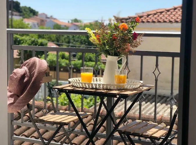 Central Guest House Skiathos *