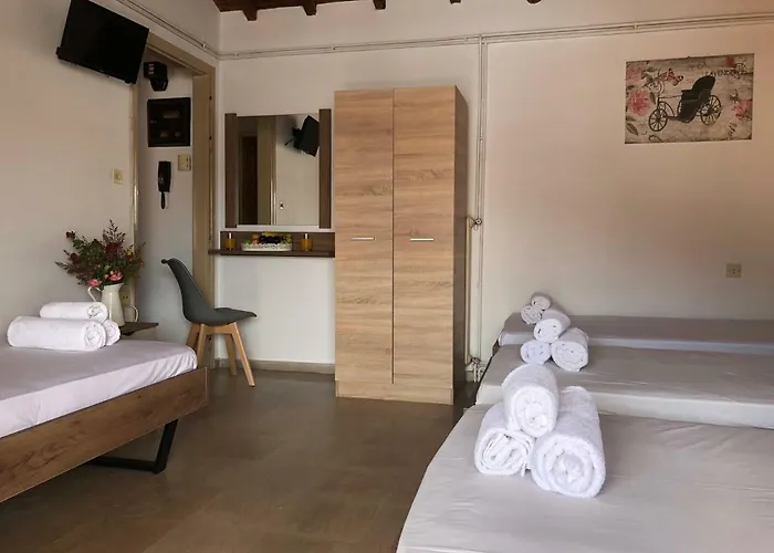 Central Guest House Skiathos Guest house