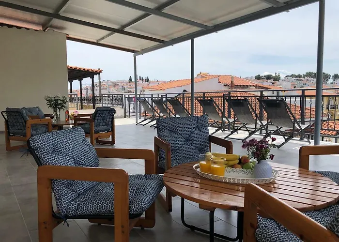 Central Guest House Skiathos Gasthof *